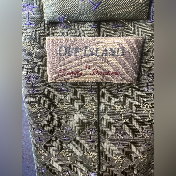 Classic Off Island by Tommy Bahama Tie - Picture 2 of 5